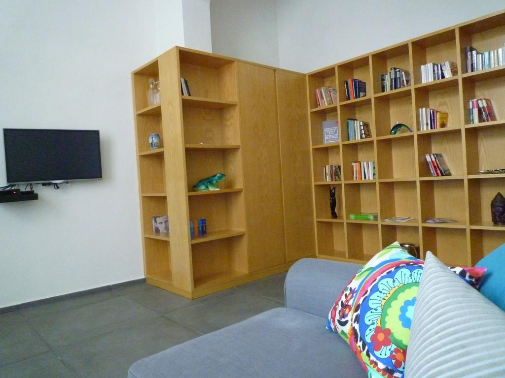 The Frog'S Hideaway Appartement Bologna Buitenkant foto